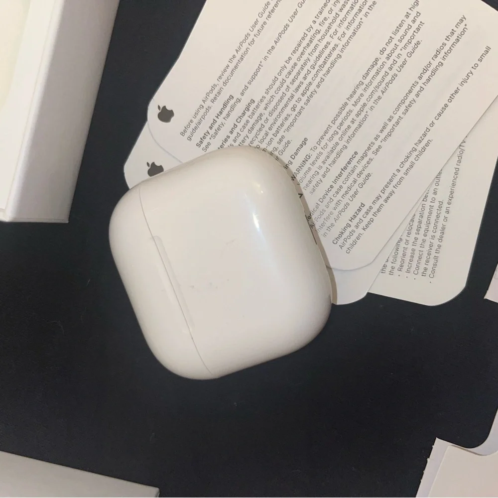 AirPods with charger barely used